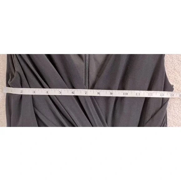 Ieena Mac Duggal 26890 Black V Neck Sleeveless Ruched Maxi Dress Side Slit Sz 6